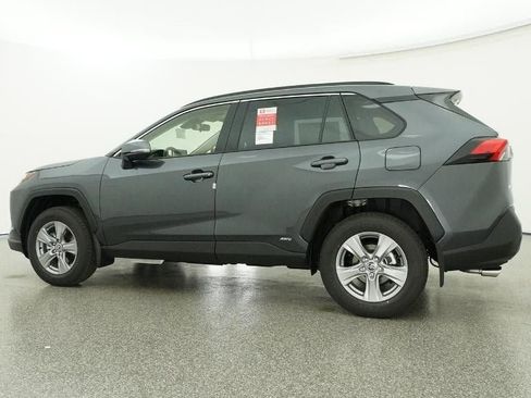 New 2025 Toyota RAV4 XLE image 20