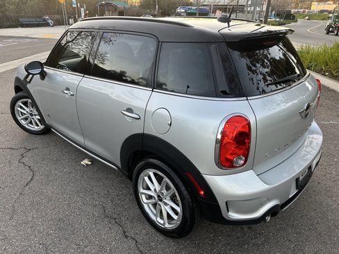 Used 2015 MINI Cooper Countryman S image 6