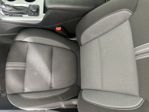 Used 2025 Chevrolet Blazer LT w/ Convenience Package FWD image 23