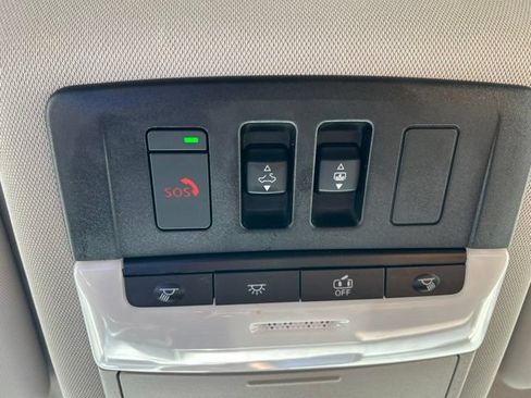 Used 2024 Nissan Rogue Platinum w/ Platinum Premium Package FWD image 30