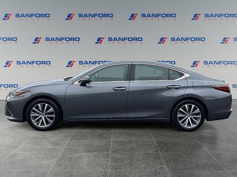 Used 2019 Lexus ES 350 image 2