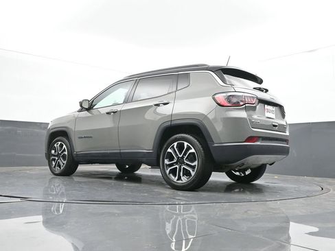 Used 2024 Jeep Compass Limited image 46