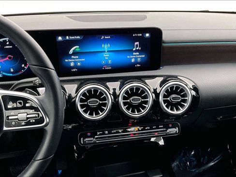 Certified 2023 Mercedes-Benz CLA 250 image 5