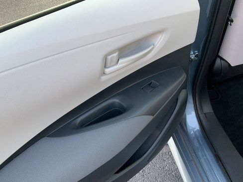 Used 2023 Toyota Corolla LE w/ Carpet Mat Package (TMS) image 24