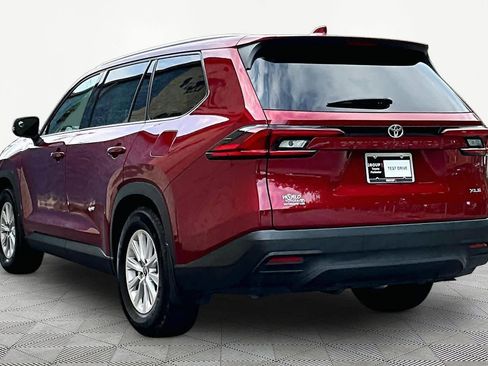 Used 2025 Toyota Grand Highlander FWD image 12