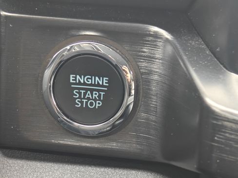 Used 2024 Ford F350 Lariat w/ Camper Package image 28