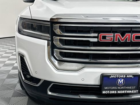 Used 2023 GMC Acadia SLT image 4