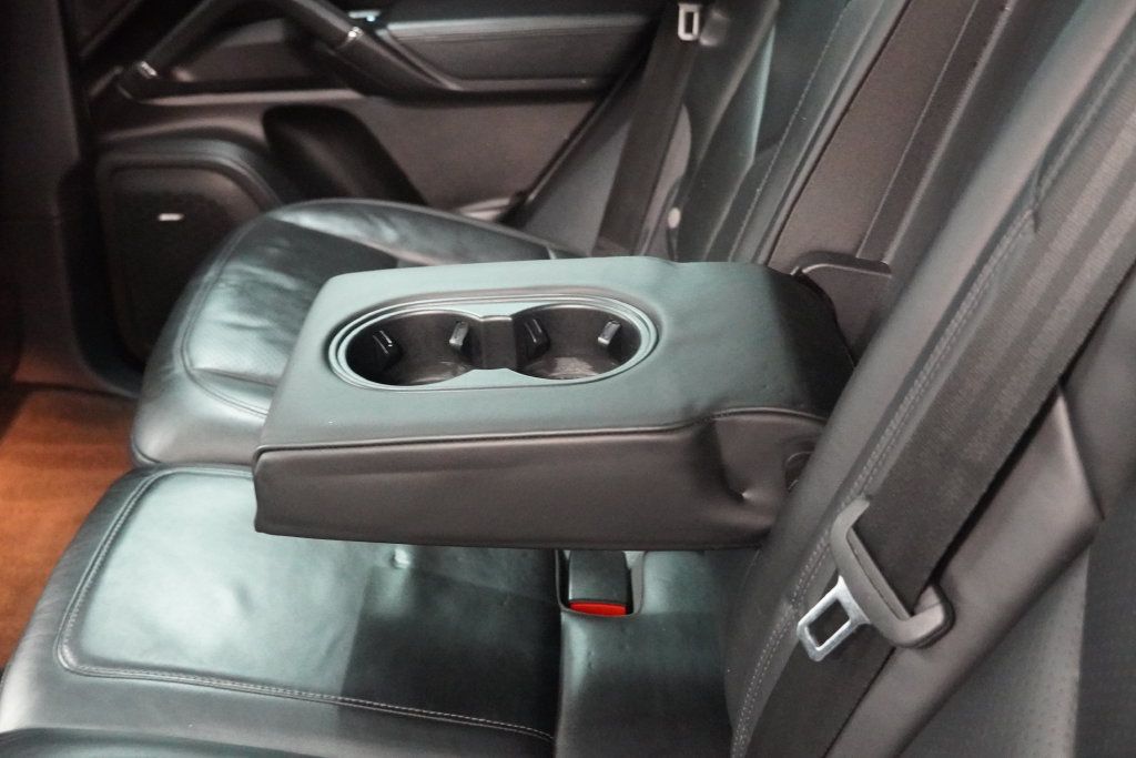Used 2012 Porsche Cayenne AWD/4WD image 28