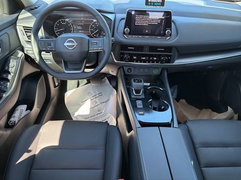 New 2026 Nissan Rogue SV image 12