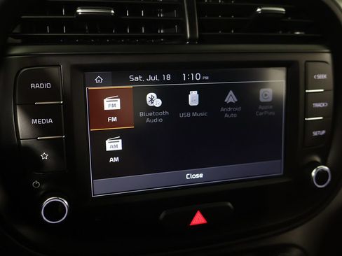 Certified 2025 Kia Soul LX FWD image 40