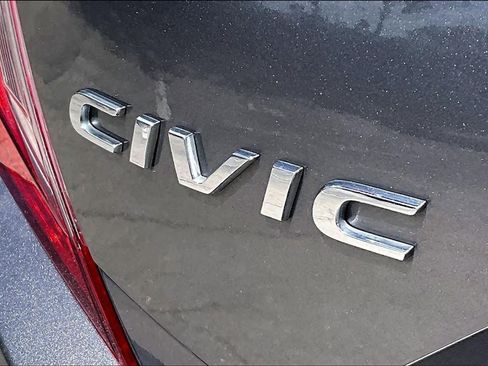 Used 2020 Honda Civic EX image 10