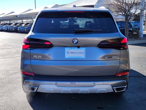 New 2026 BMW X5 xDrive50e w/ Premium Package image 4