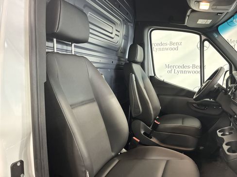 New 2025 Mercedes-Benz Sprinter 2500 image 20