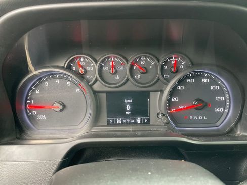 Used 2020 Chevrolet Silverado 2500 Custom w/ Custom Value Package image 32