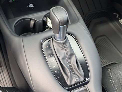 New 2026 Honda HR-V LX image 20