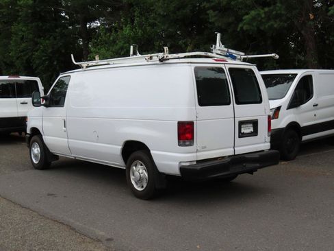 Used 2014 Ford E-150 and Econoline 150 RWD image 4
