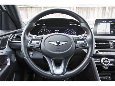 Used 2019 Genesis G70 3.3T Advanced w/ Sport Package RWD image 16