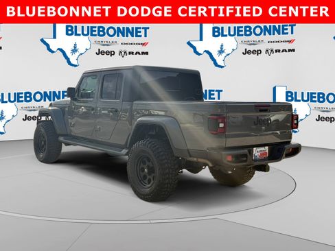 Used 2022 Jeep Gladiator Sport AWD/4WD image 7