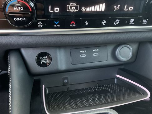 New 2026 Nissan Rogue Platinum AWD/4WD image 22