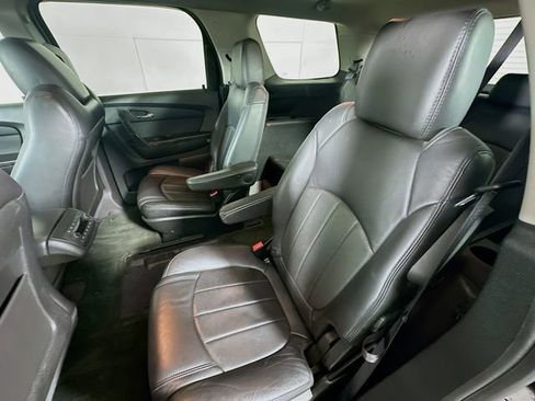 Used 2012 GMC Acadia Denali image 26