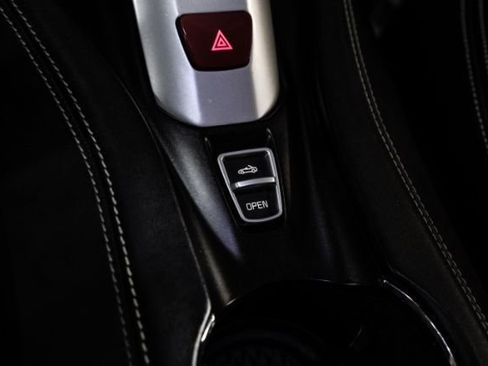 Used 2015 Ferrari California T image 30