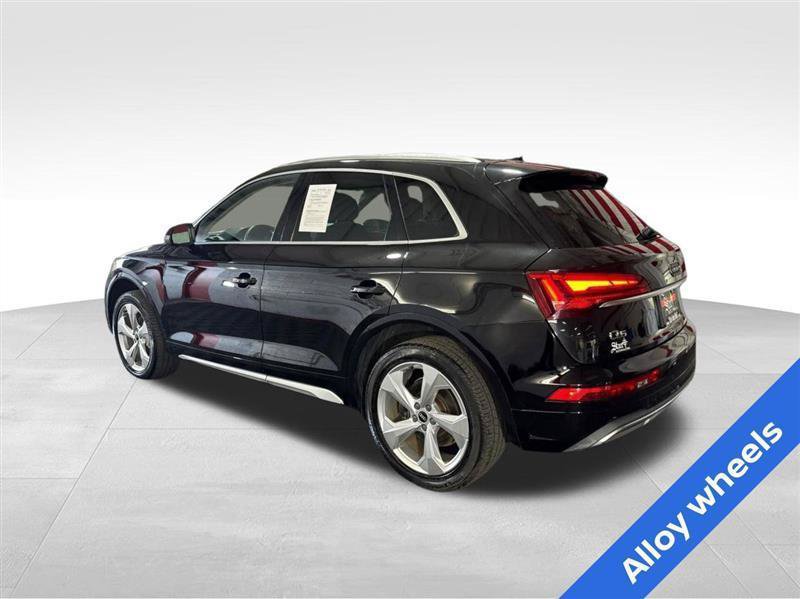 Used 2021 Audi Q5 2.0T Premium Plus w/ Premium Plus Package AWD/4WD image 7