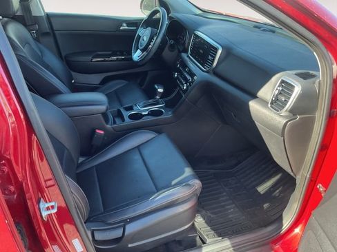 Used 2020 Kia Sportage EX image 15