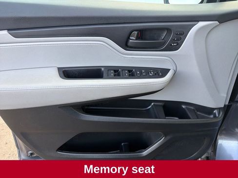 Used 2024 Honda Odyssey EX-L image 11