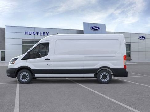 New 2026 Ford Transit 250 148 Medium Roof RWD image 3