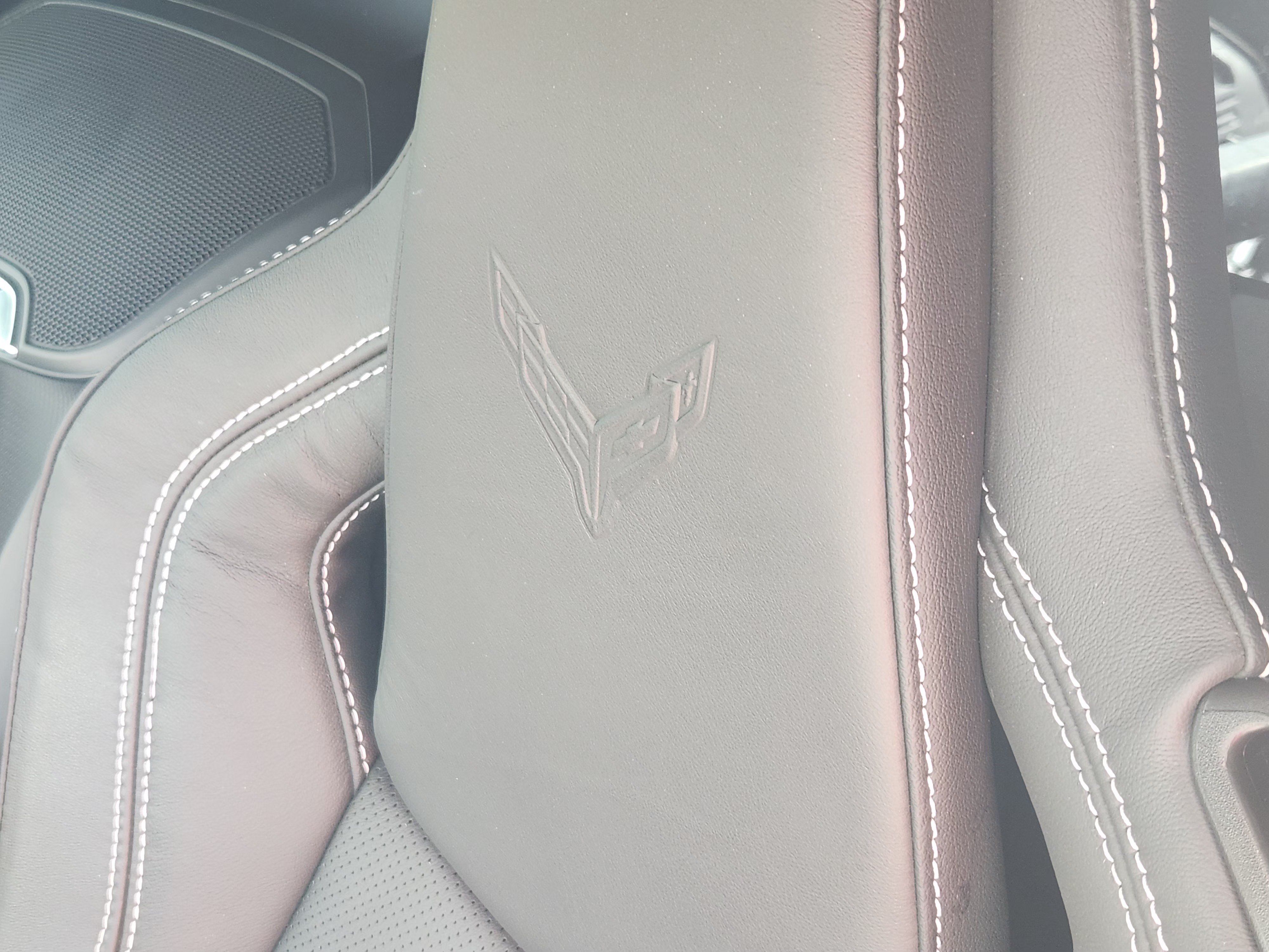 Used 2025 Chevrolet Corvette Z06 RWD image 15