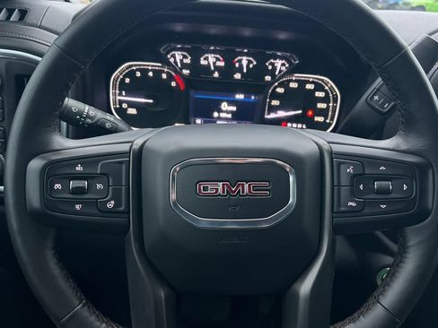 Used 2022 GMC Sierra 2500 AT4 AWD/4WD image 22