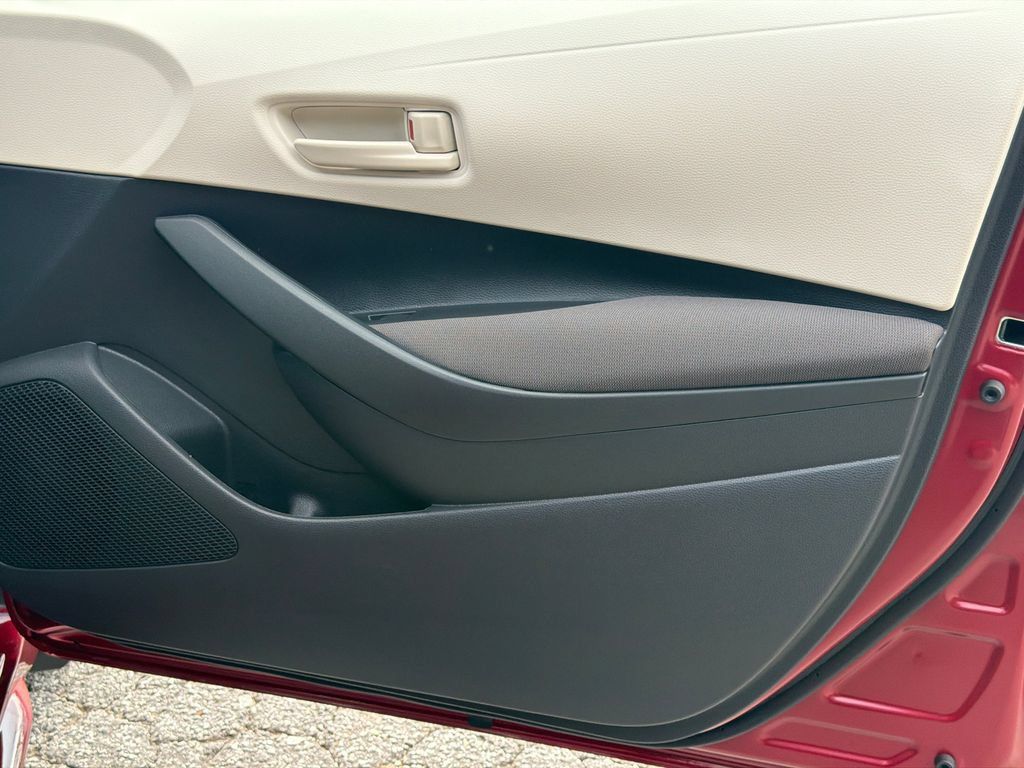 New 2027 Toyota Corolla LE FWD image 12