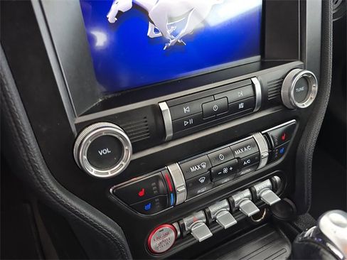 Used 2019 Ford Mustang Premium image 18