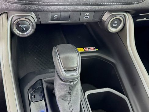 Used 2025 Toyota Grand Highlander AWD Hybrid image 23