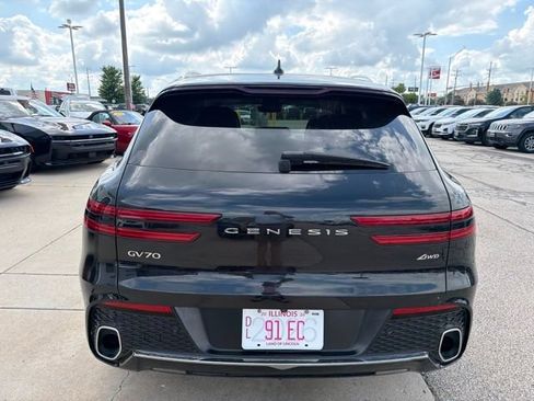 Used 2023 Genesis GV70 2.5T w/ Select Package AWD/4WD image 7