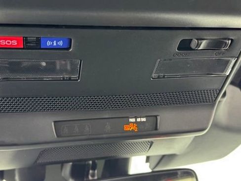 New 2026 Subaru Outback Premium image 32