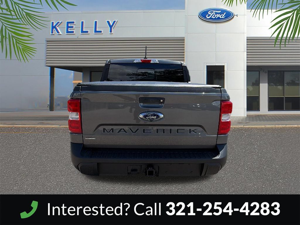 Used 2022 Ford Maverick Lariat FWD image 4