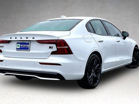 Used 2023 Volvo S60 T8 Plus w/ Climate Package image 6