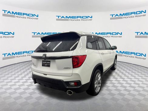 Used 2024 Honda Passport EX-L image 5