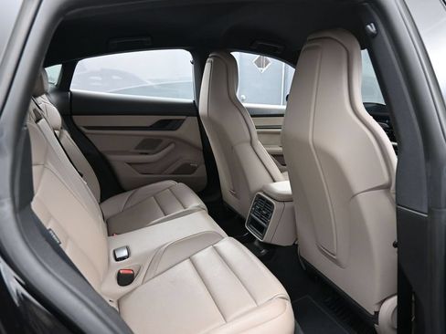 Certified 2021 Porsche Taycan RWD image 26