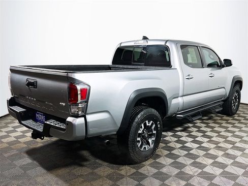 Certified 2022 Toyota Tacoma TRD Off-Road image 8