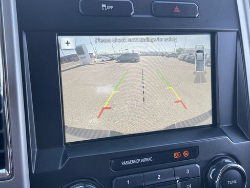 Used 2018 Ford F350 Lariat RWD image 29