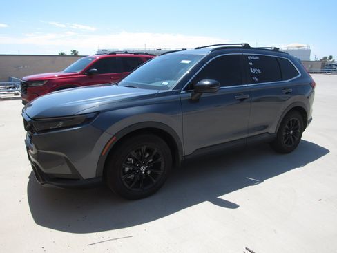 Used 2024 Honda CR-V Sport image 1