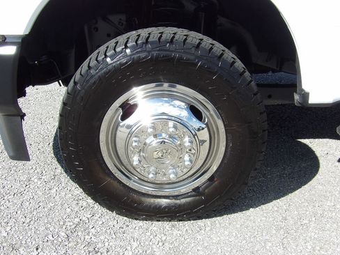 Used 2022 Ford F350 XL w/ Power Equipment Group AWD/4WD image 52
