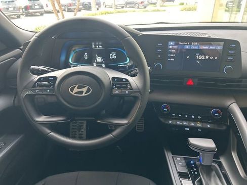 New 2026 Hyundai Elantra SEL Sport Premium image 21