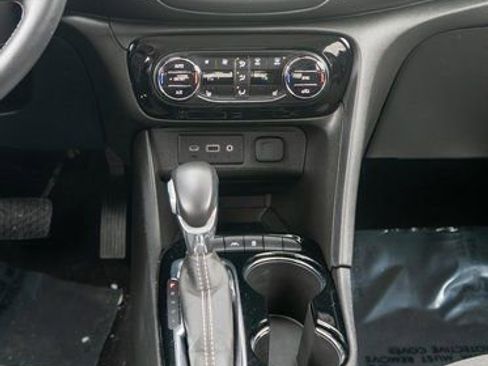 Used 2023 Buick Encore GX Select w/ Sport Touring Package image 16