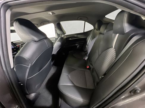 Used 2022 Toyota Camry SE image 22