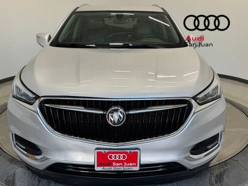 Used 2020 Buick Enclave Essence w/ Sound and Sites Package FWD image 2