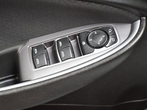 Used 2024 Chevrolet Malibu LT image 31