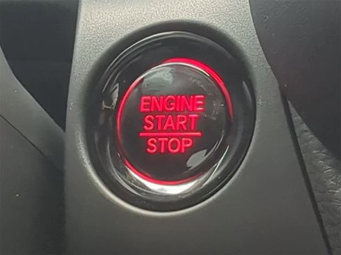 New 2026 Honda HR-V LX image 25